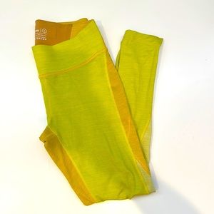 Outdoor Voices leggings, size M 🏃🏻‍♀️